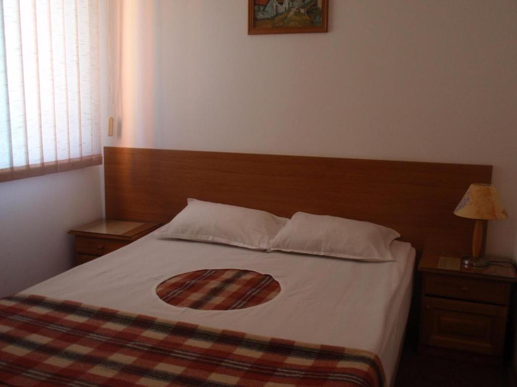 Family Hotel Saint Iliya Бургас Номер фото